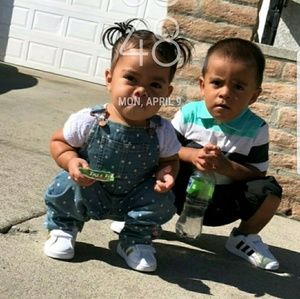 Meet your Posher, Emmanuel